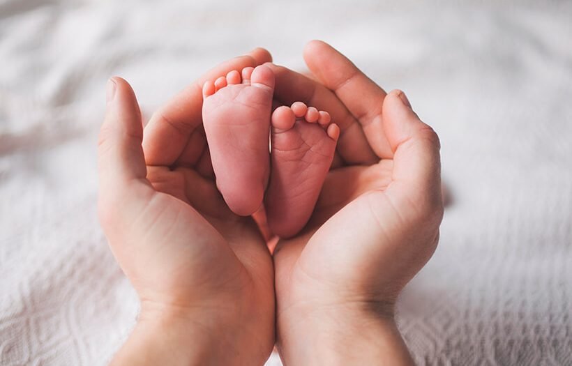 Що подарувати на народження дівчинки: кращі ідеї подарунків